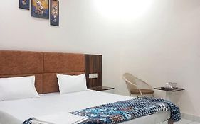Hotel Kg Residency